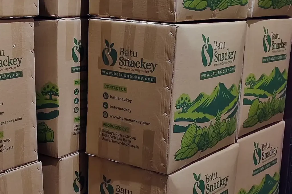 Tumpukan Dus Batu Snackey